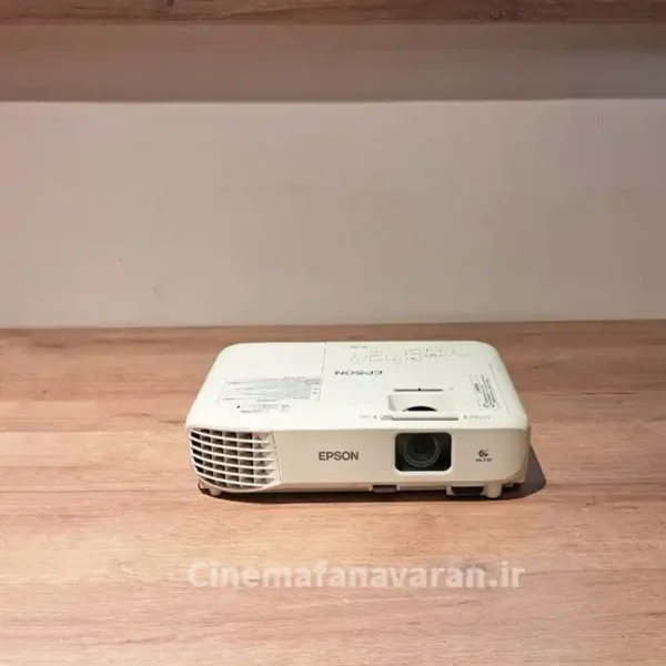 عکس واقعی از ویدئو پروژکتور استوک اپسون EB-S05
