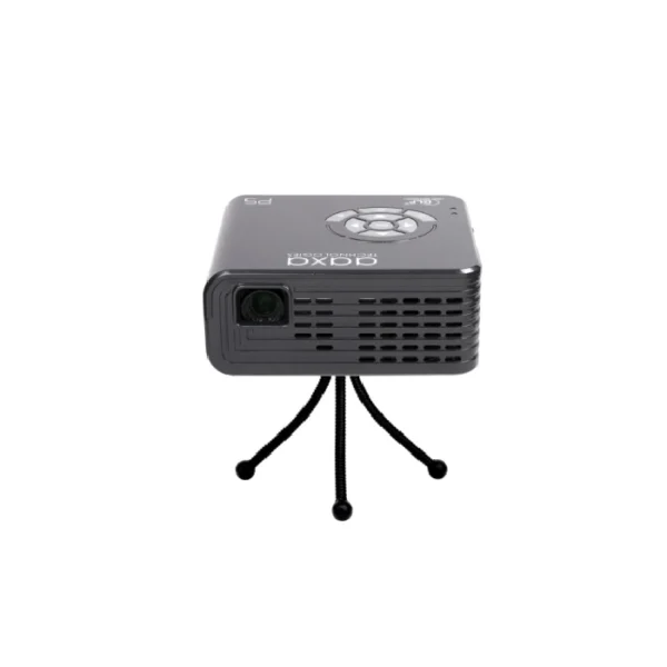 ویدئو پروژکتور جیبی AAXA P5 نصب‌شده روی پایه سه‌پایه